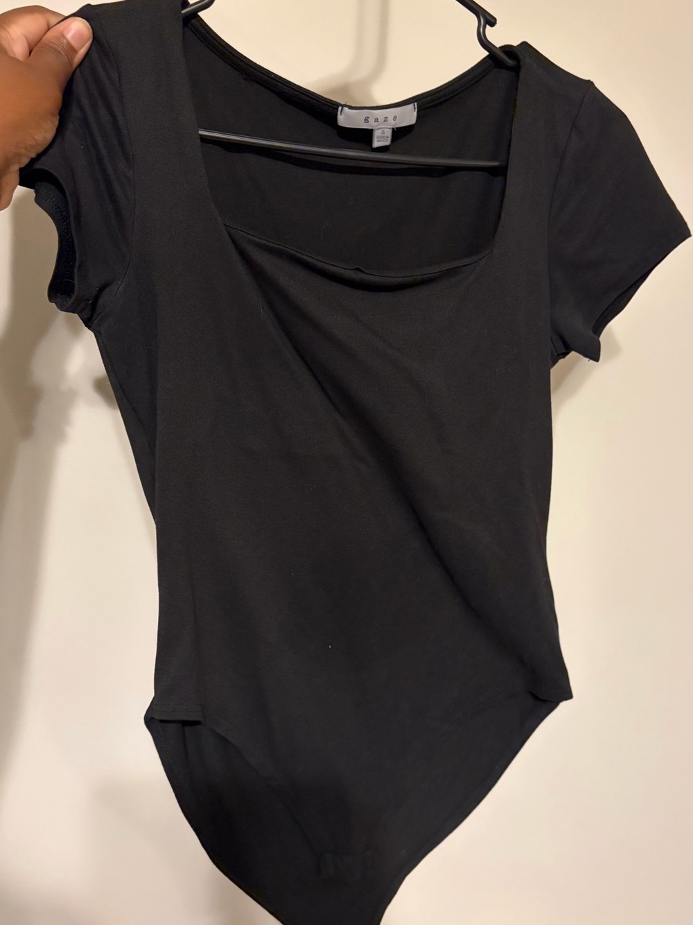 Gaze Black Scoop-Neck Short-Sleeve Bodysuit